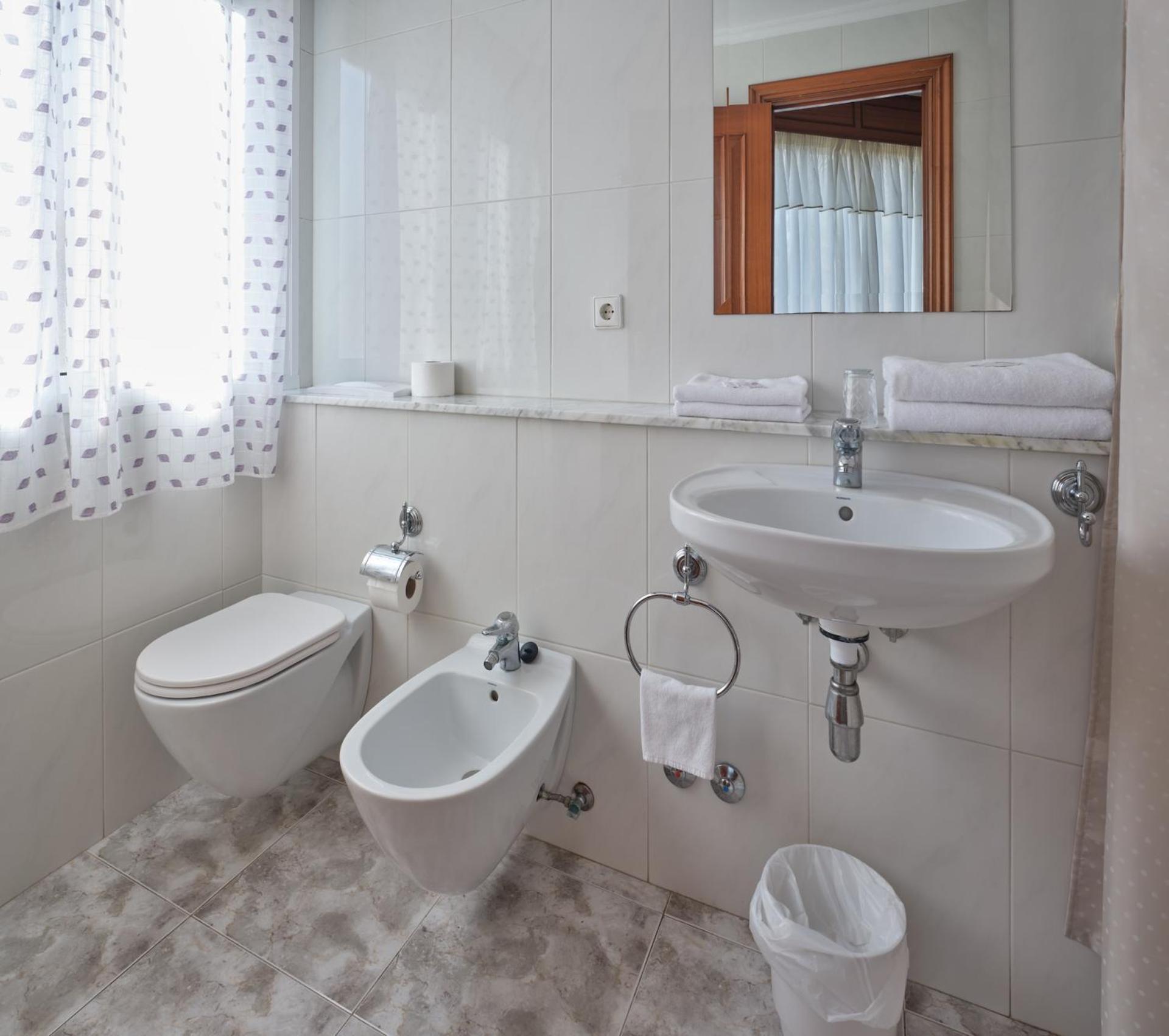 Hotel As Aceas Narón Екстериор снимка